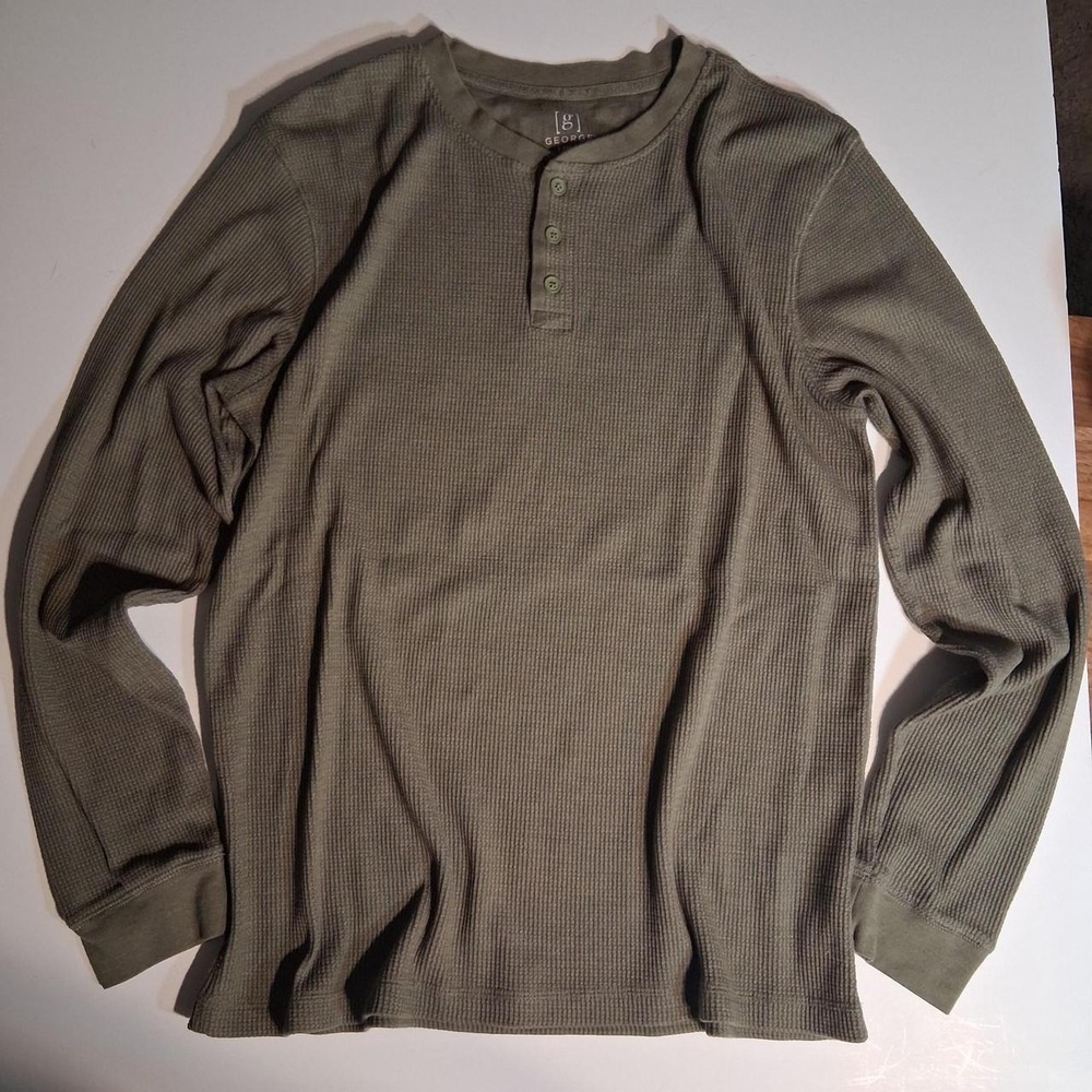 Mens olive green waffle knit long sleeve henley 3 button grunge workwear